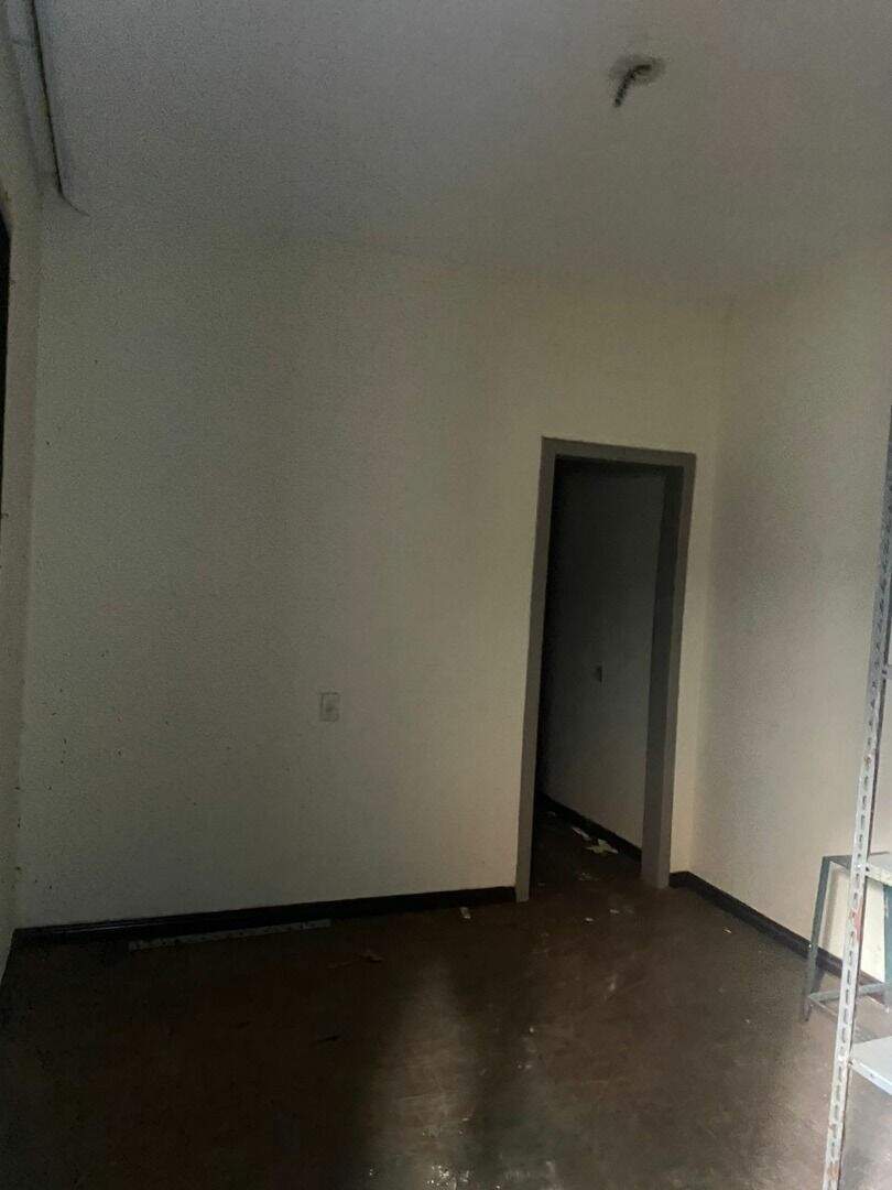 Casa à venda no Graça: 