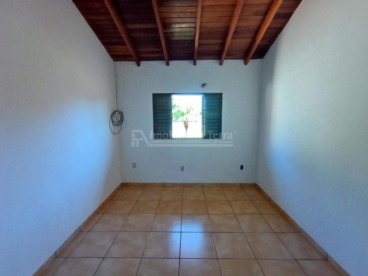 Kitnet para aluguel no Jardim Universitário: 