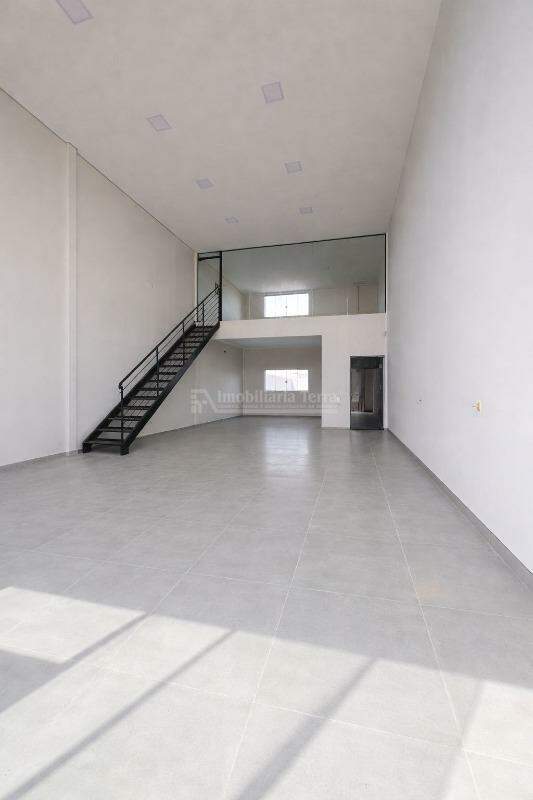 Comercial em Alto da Boa Vista, foto 2 de 6