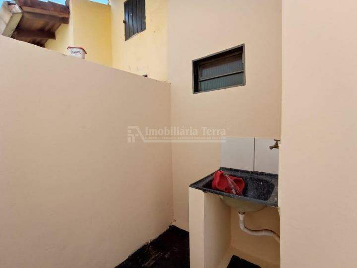 Kitnet para aluguel no Jardim Universitário: 