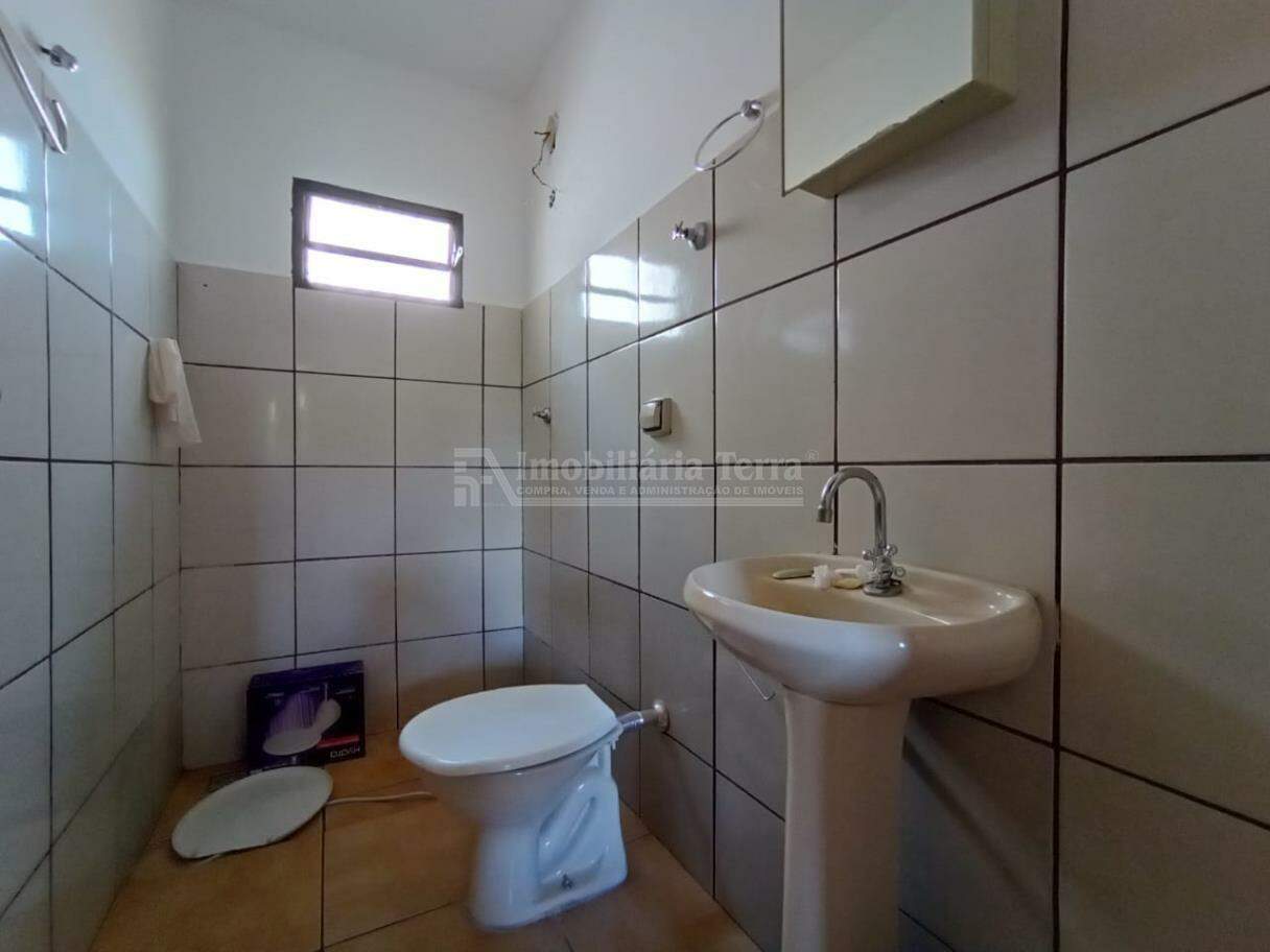 Kitnet para aluguel no Jardim Universitário: 