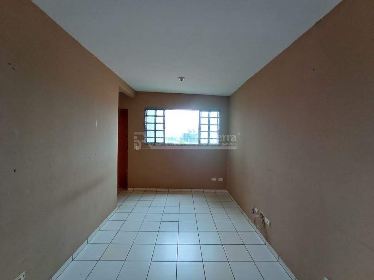 Apartamento para aluguel no Chácaras Trevo: 