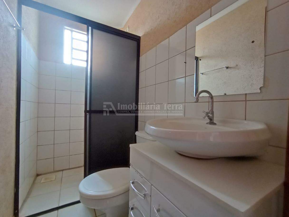 Apartamento para aluguel no Chácaras Trevo: 