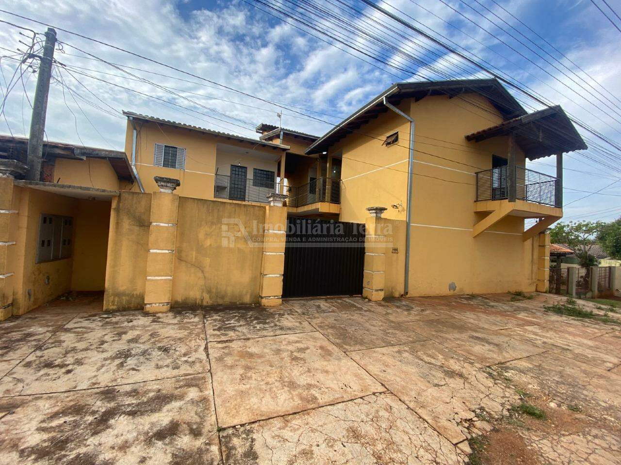 Apartamento para aluguel no Jardim Rasslem: 