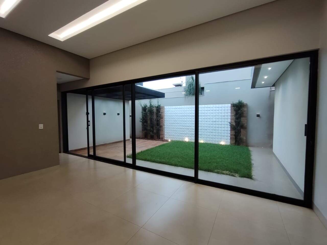 Casa para aluguel no Porto Madero: 