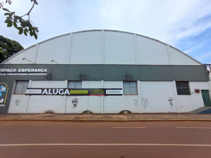 Salão para aluguel no Vila São Francisco: 