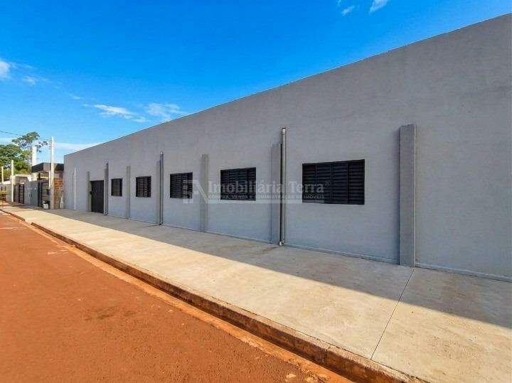 Barracão no Flor de Maio em Dourados/MS — foto 1