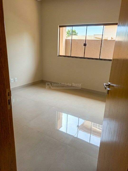 Casa com 3 quartos no Jardim Ouro Verde em Dourados/MS — foto 6