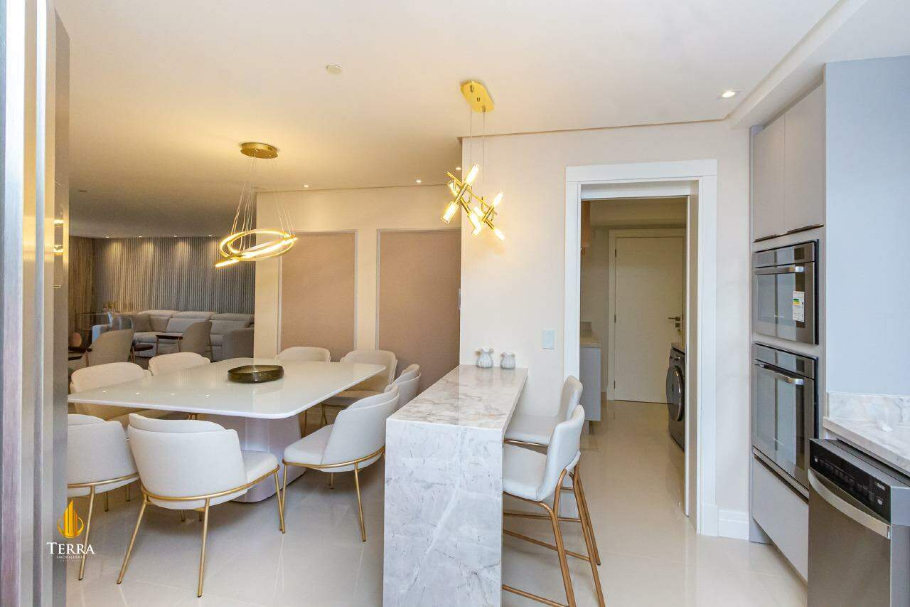 Edifício Infinity Coast Apartamento com 3 quartos, Pioneiros: 