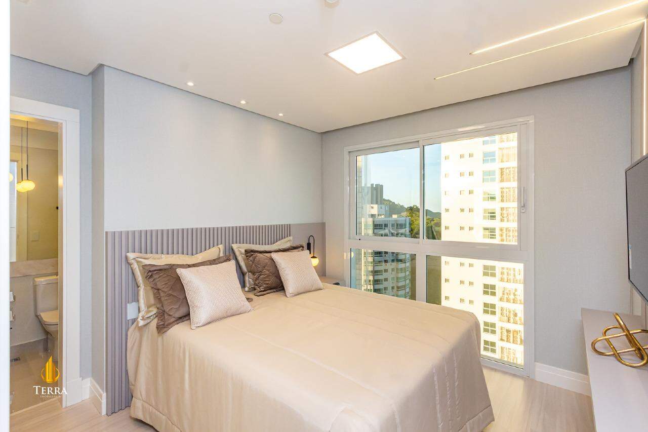 Edifício Infinity Coast Apartamento com 3 quartos, Pioneiros: 