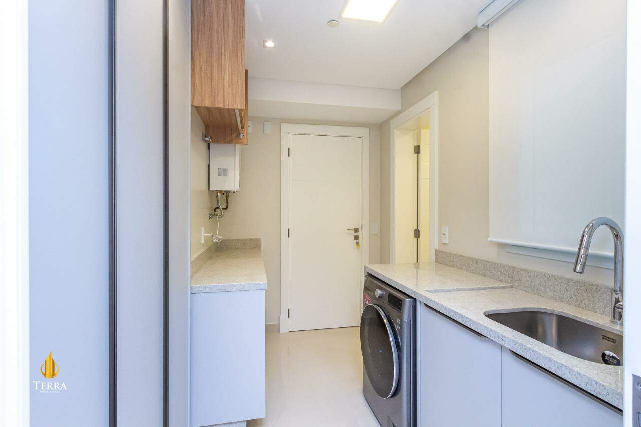 Edifício Infinity Coast Apartamento com 3 quartos, Pioneiros: 