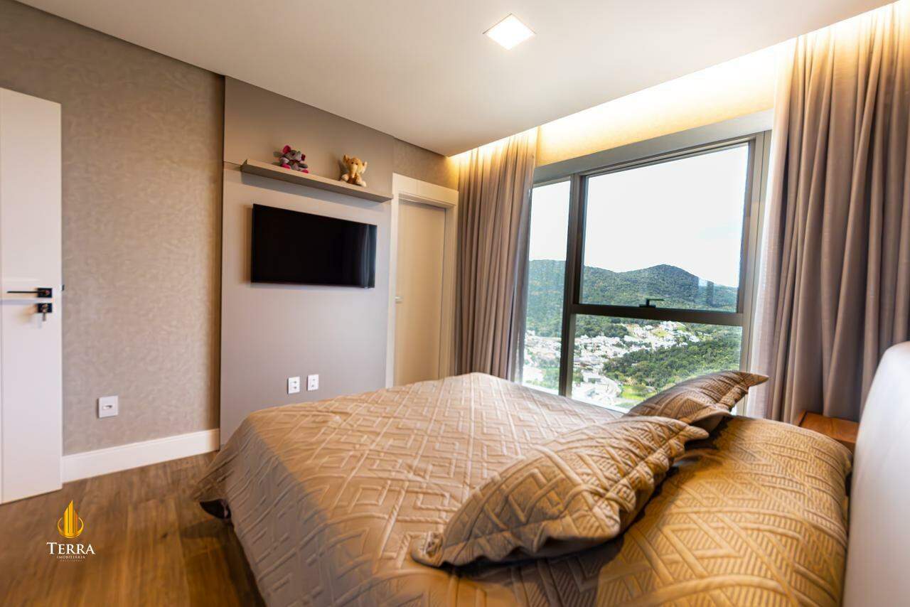 Yachthouse By Pininfarina Apartamento com 4 quartos, Centro: 