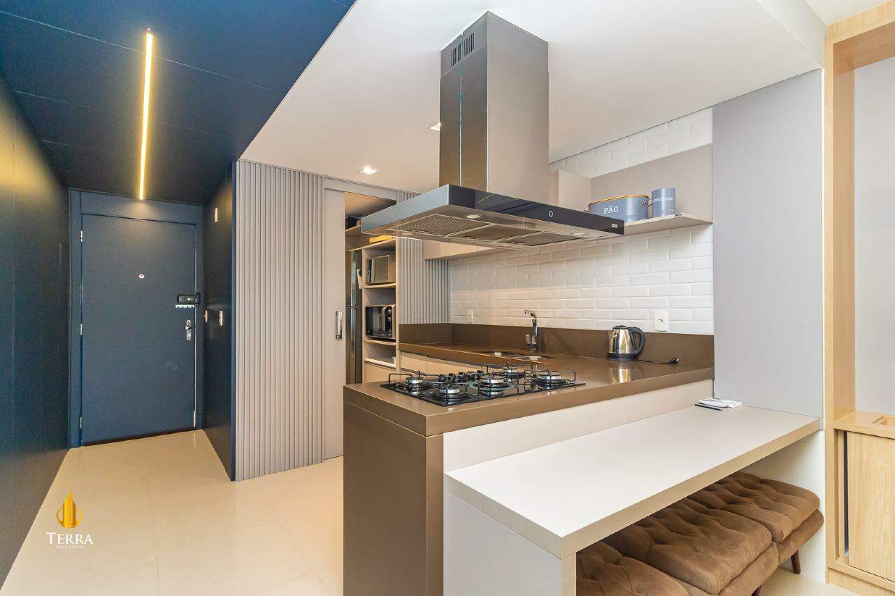 Apartamento com 3 quartos, Praia Brava: 