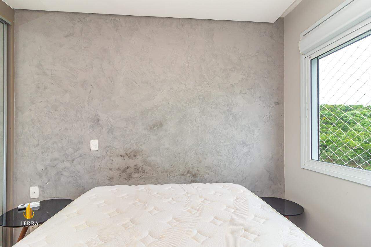 Apartamento com 3 quartos, Praia Brava: 