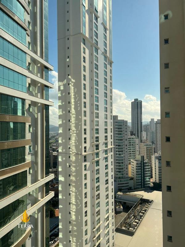 Marina Beach Towers Apartamento com 3 quartos, Centro: 