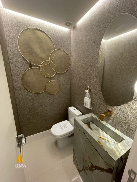 Privilege Residence Apartamento com 3 quartos, Centro: