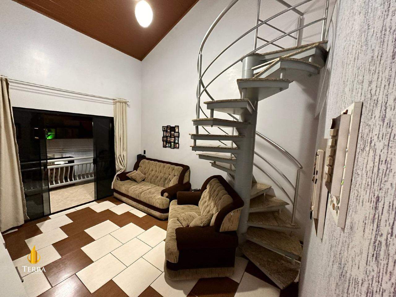  Casa com 3 quartos, Cordeiros: 