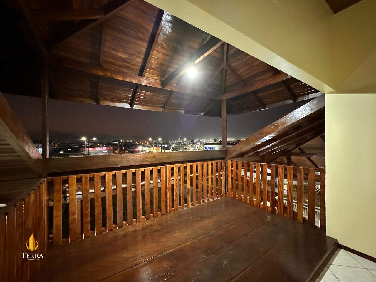  Casa com 3 quartos, Cordeiros: 