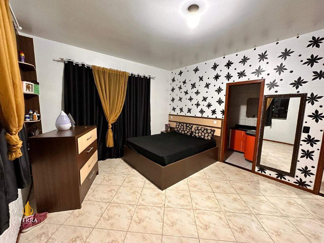  Casa com 3 quartos, Cordeiros: 