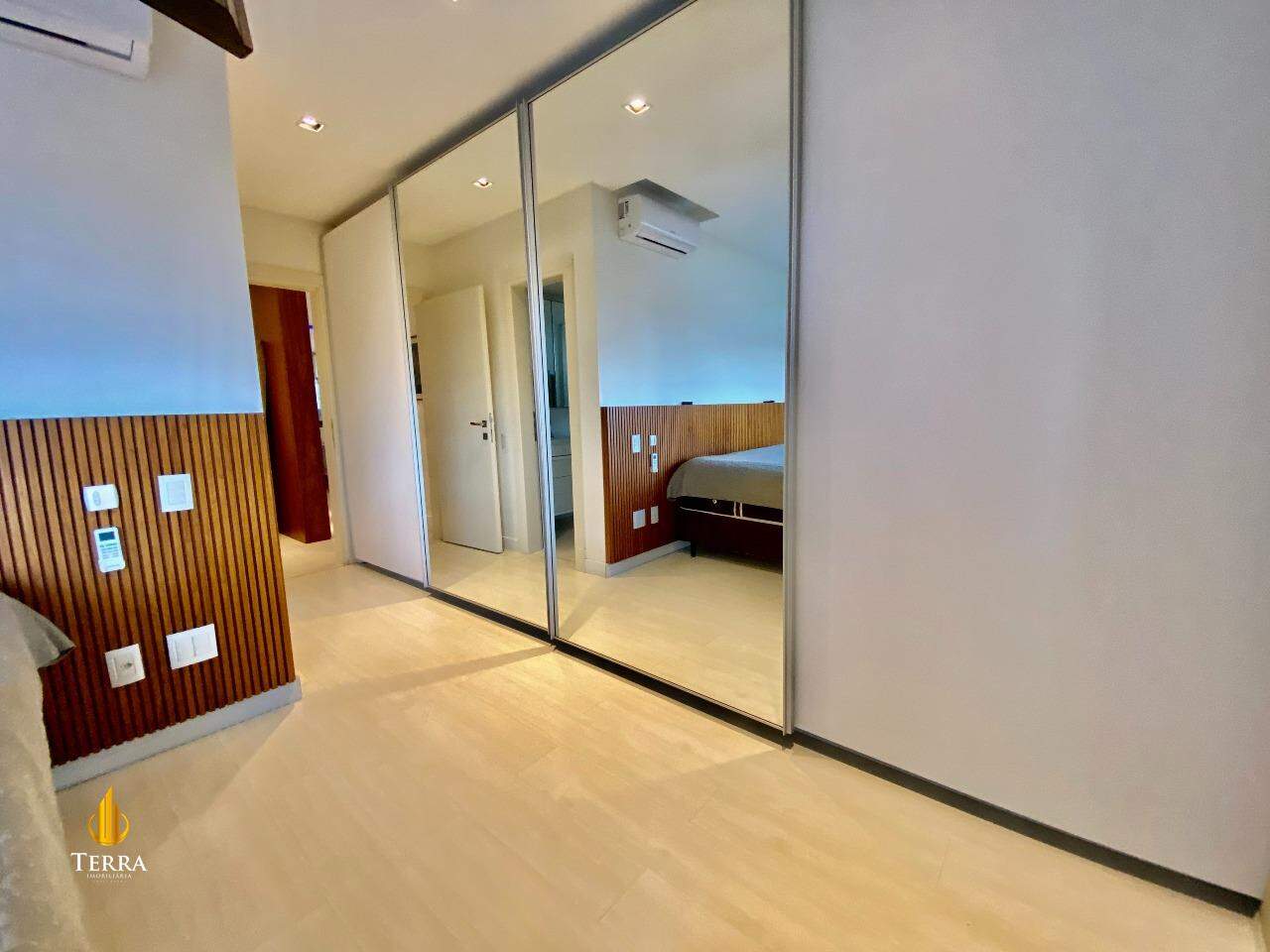 Edifício Doha Apartamento com 3 quartos, Praia Brava: 