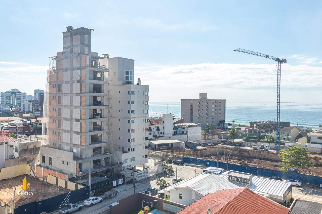 Tâmisa Apartamento com 3 quartos, Praia Brava: 