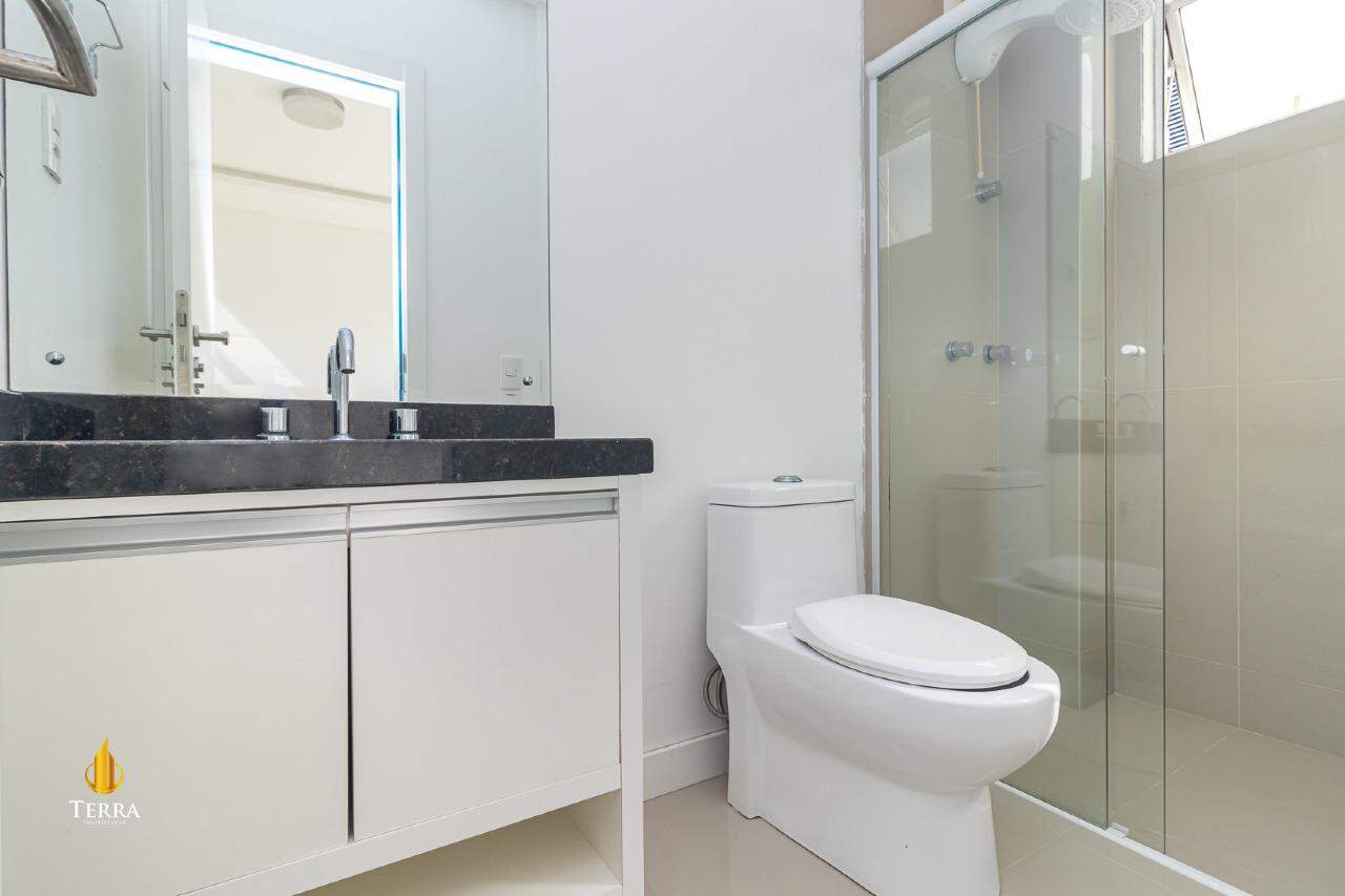 Tâmisa Apartamento com 3 quartos, Praia Brava: 
