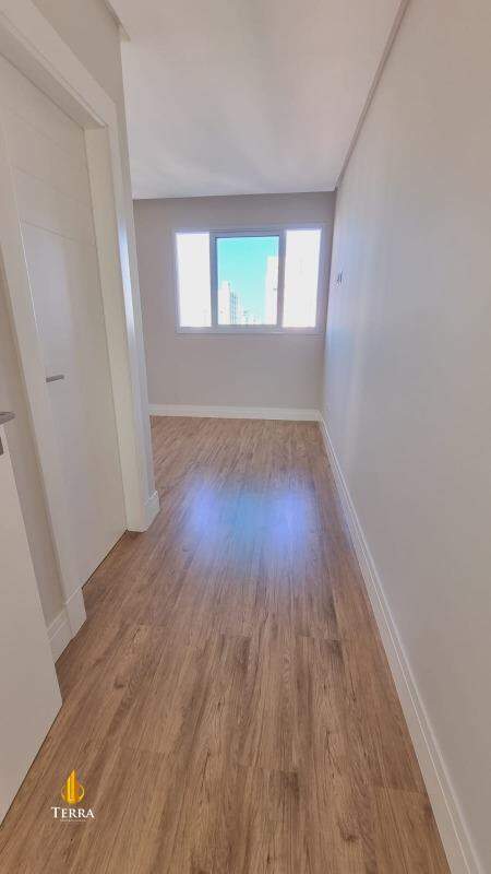 Falcon Tower Apartamento com 4 quartos, Centro: 