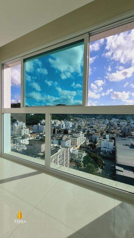 Falcon Tower Apartamento com 4 quartos, Centro: 