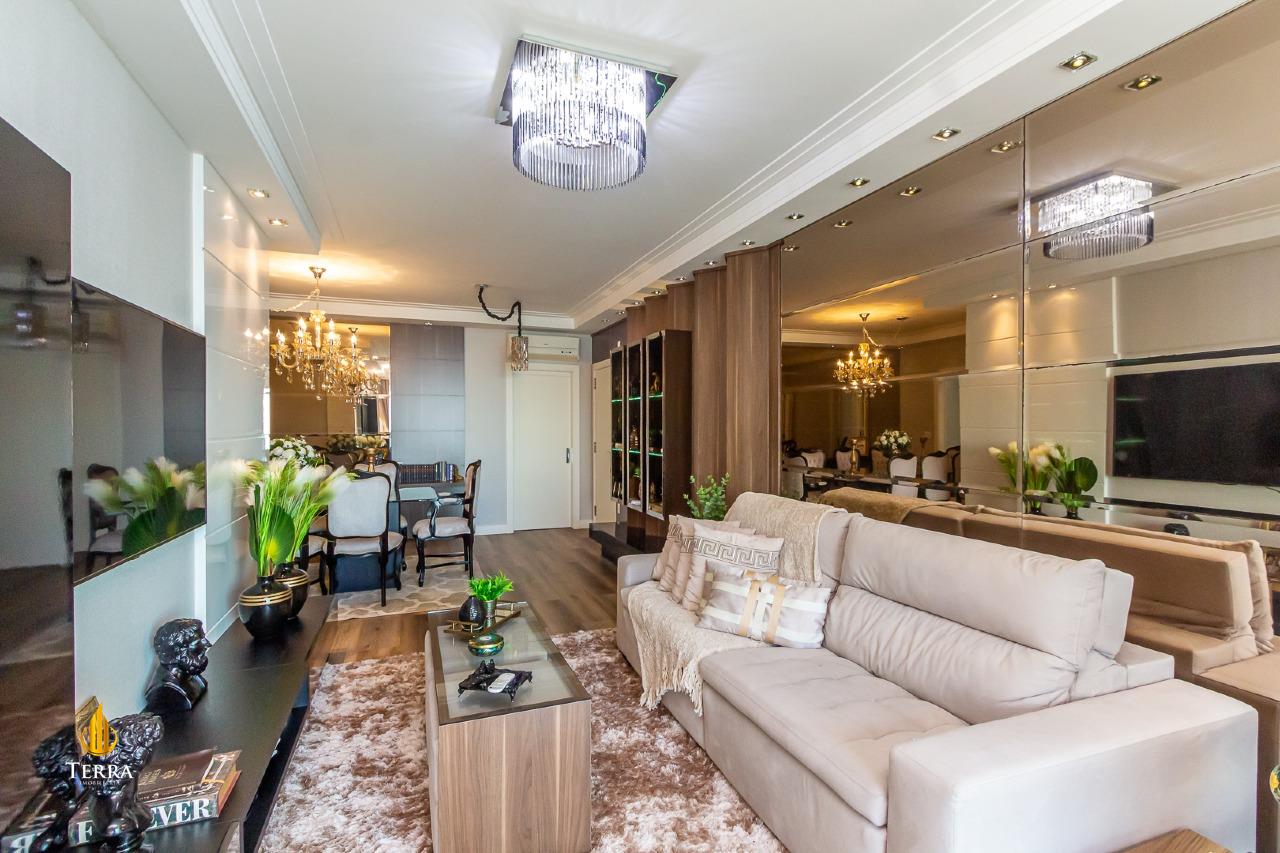 Villa Serena Apartamento com 4 quartos, Centro: 