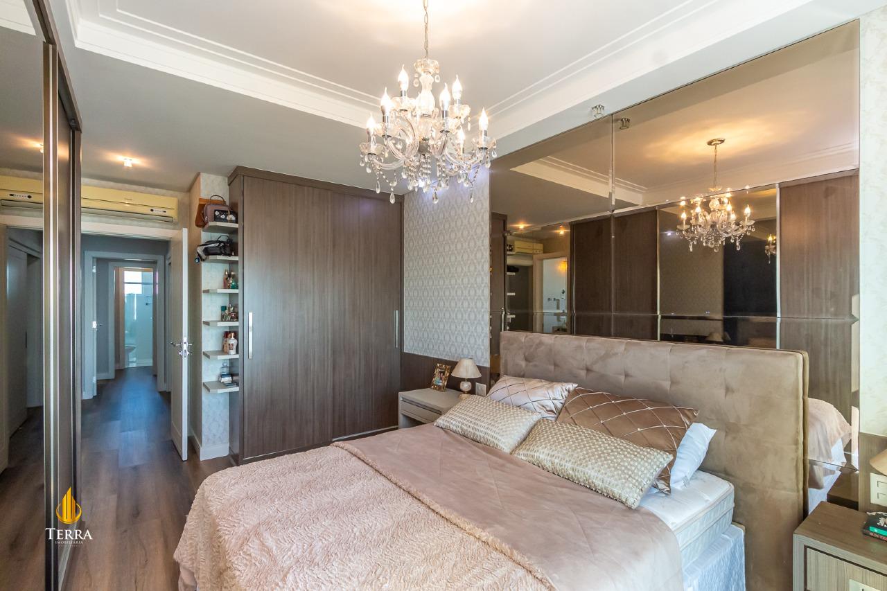 Villa Serena Apartamento com 4 quartos, Centro: 