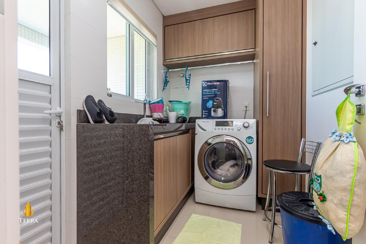 Villa Serena Apartamento com 4 quartos, Centro: 