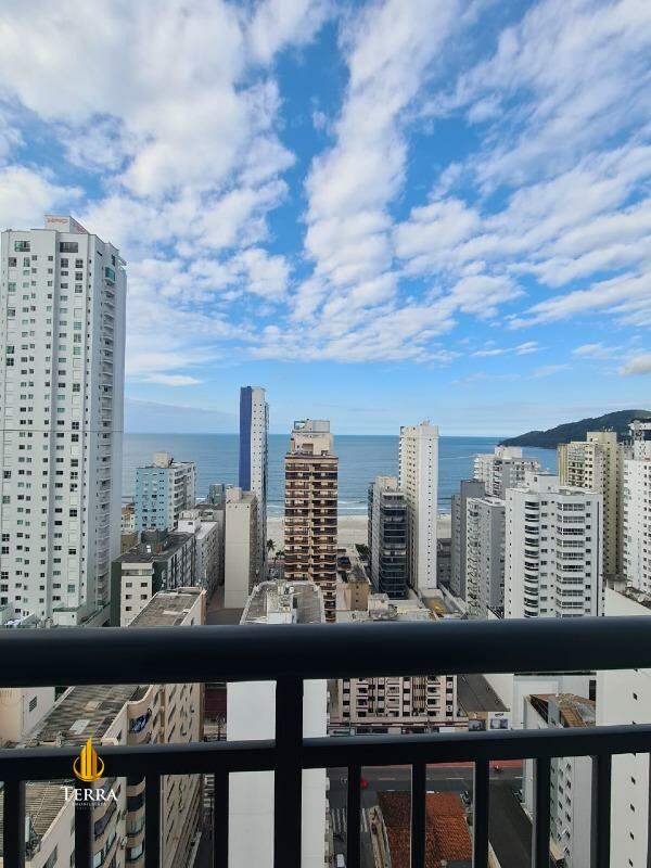 Edifício Windsor Village Apartamento com 4 quartos, Centro: 