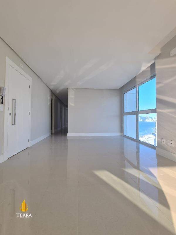 Residencial Eleganza Tower Apartamento com 4 quartos, Centro: 