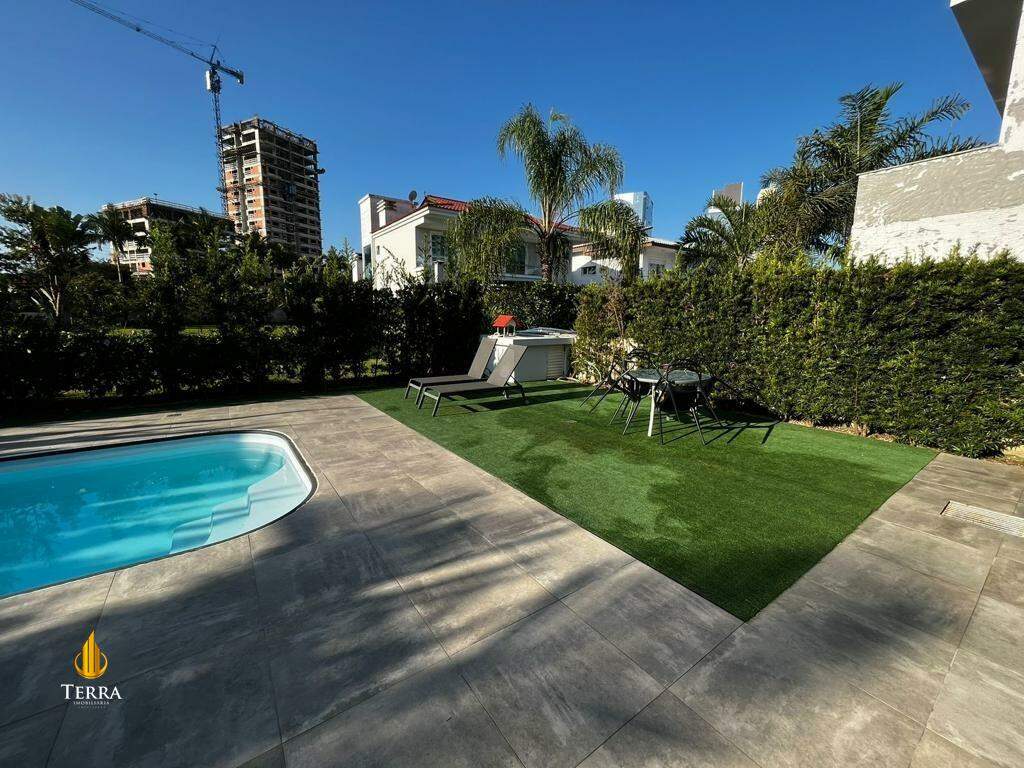 Condomínio Horizontal Praia Brava Casa em Condomínio com 4 quartos, Praia Brava: 