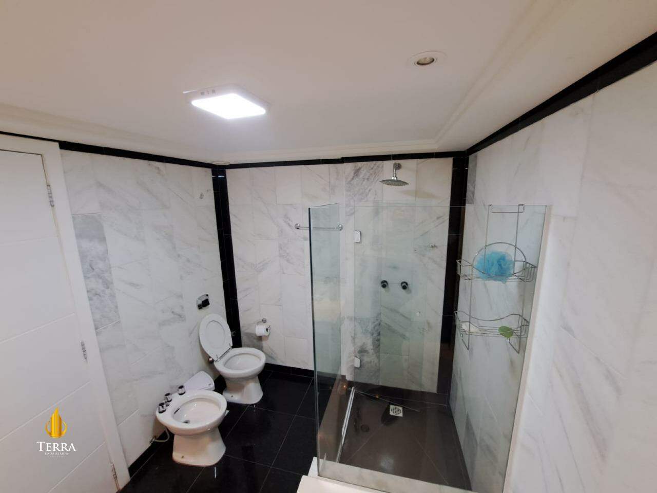 Edifício Cosmos Apartamento com 4 quartos, Centro: 
