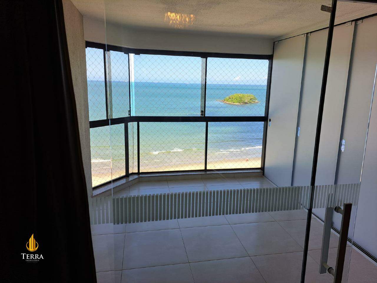 Edifício Cosmos Apartamento com 4 quartos, Centro: 