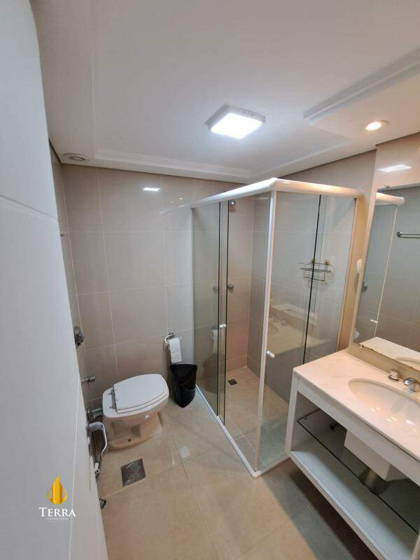 Edifício Cosmos Apartamento com 4 quartos, Centro: 
