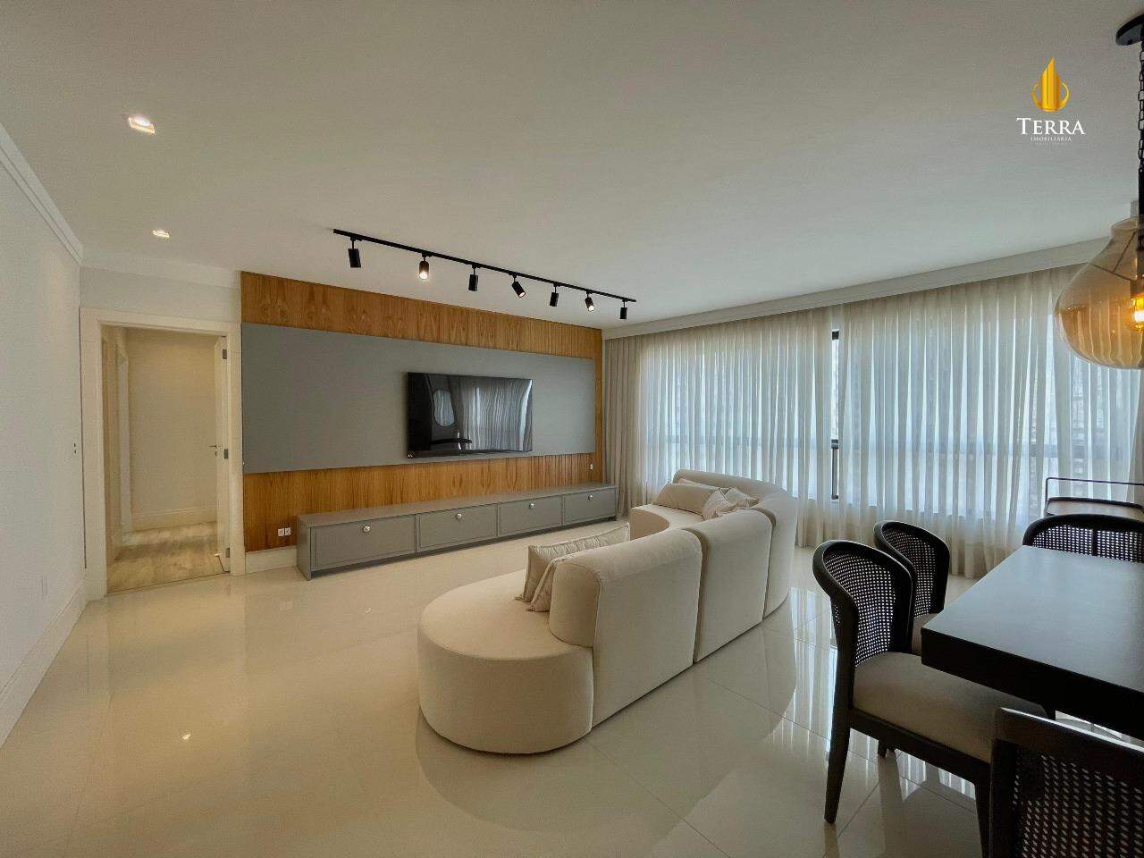 Edifício Merithamon Apartamento com 3 quartos, Centro: 