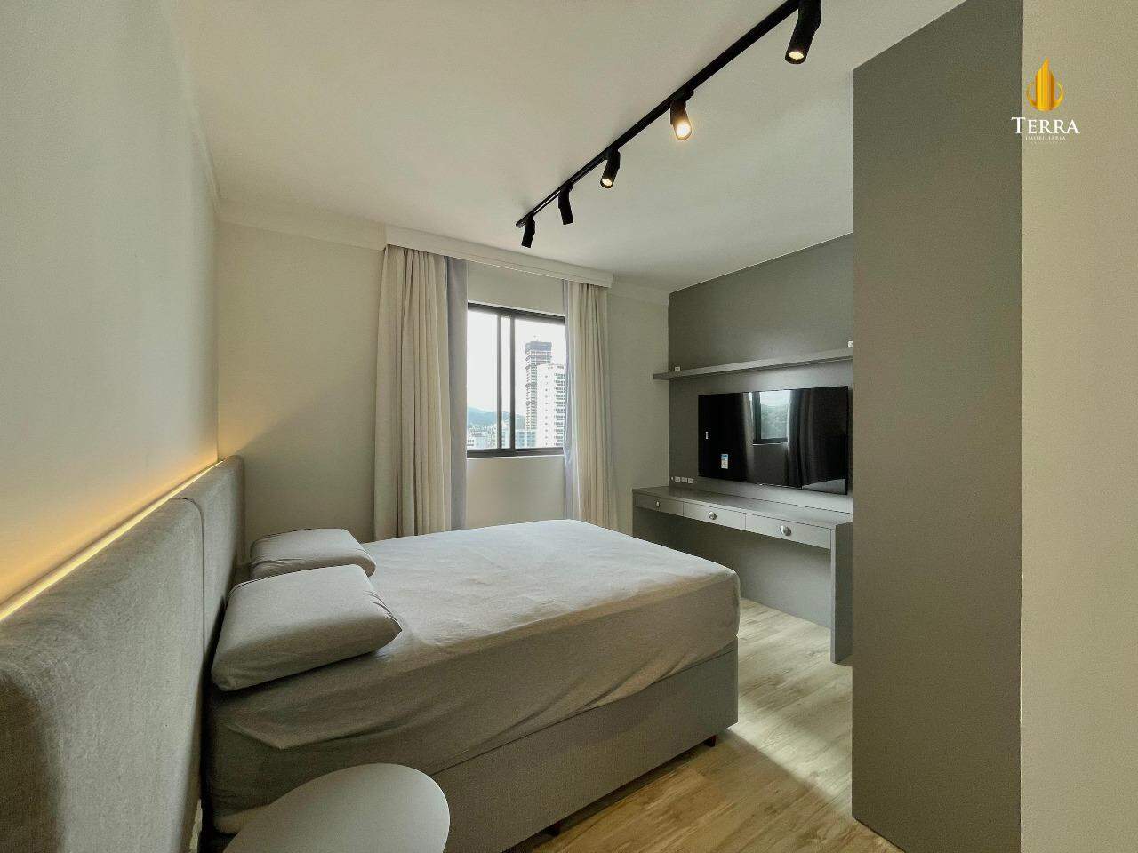 Edifício Merithamon Apartamento com 3 quartos, Centro: 