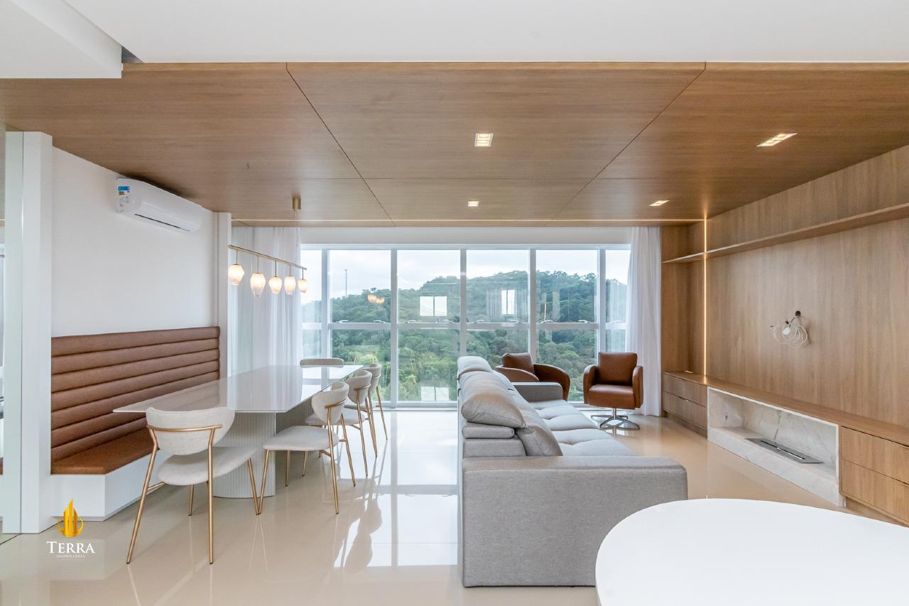 Cartier Residence Apartamento com 4 quartos, Pioneiros: 