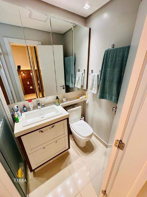 Residencial Costa Splendida Apartamento com 3 quartos, Centro: 