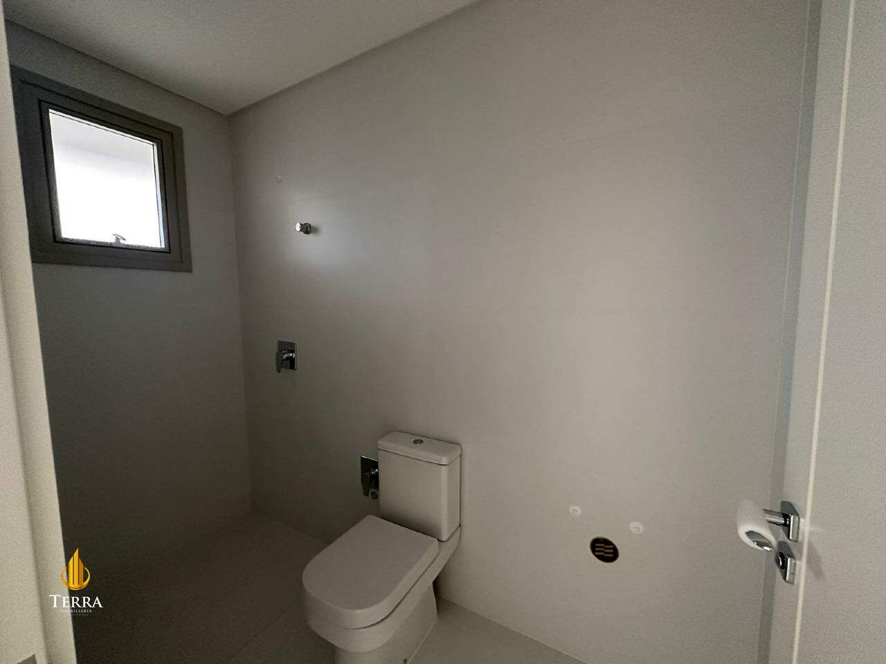 Morada Ilhas Marianas Apartamento com 4 quartos, Centro: 