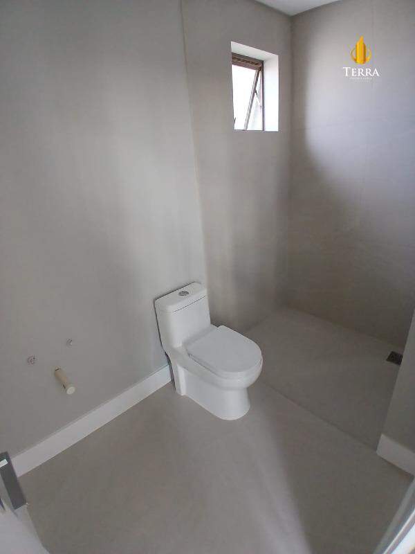 Ocean Wind Praia Brava Apartamento com 3 quartos, Praia Brava: 