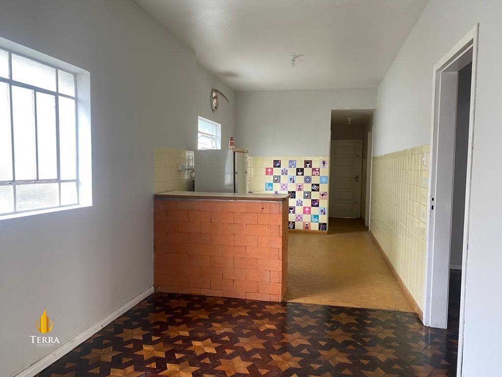  Terreno com , Centro: 