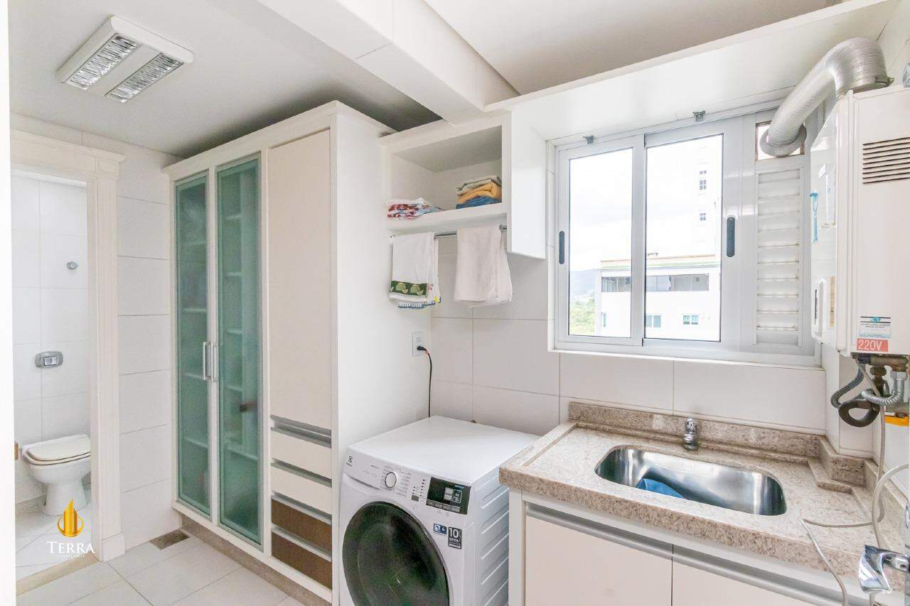 Edifício Villa Cora Apartamento com 3 quartos, Centro: 