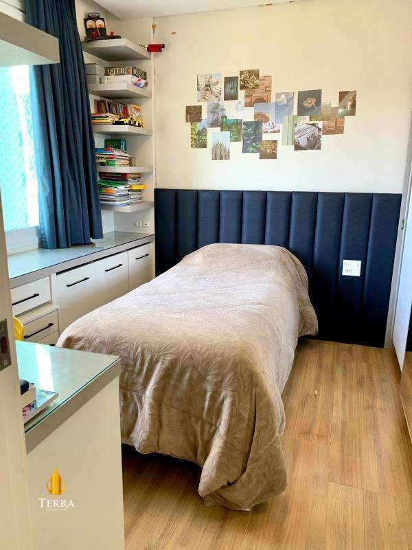 Brava Beach - Reserva Aroeira Apartamento com 3 quartos, Praia Brava: 