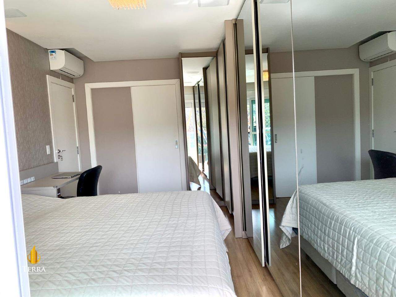 Brava Beach - Reserva Aroeira Apartamento com 3 quartos, Praia Brava: 