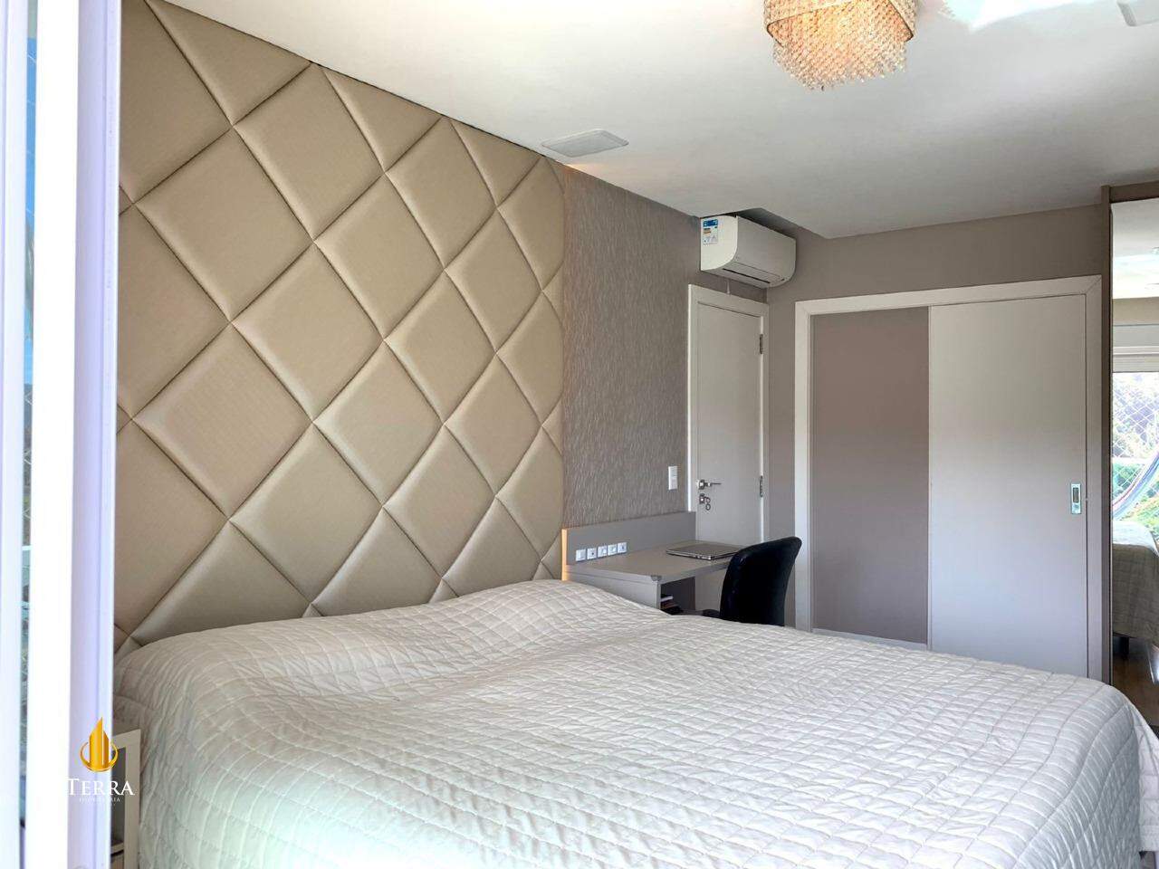 Brava Beach - Reserva Aroeira Apartamento com 3 quartos, Praia Brava: 