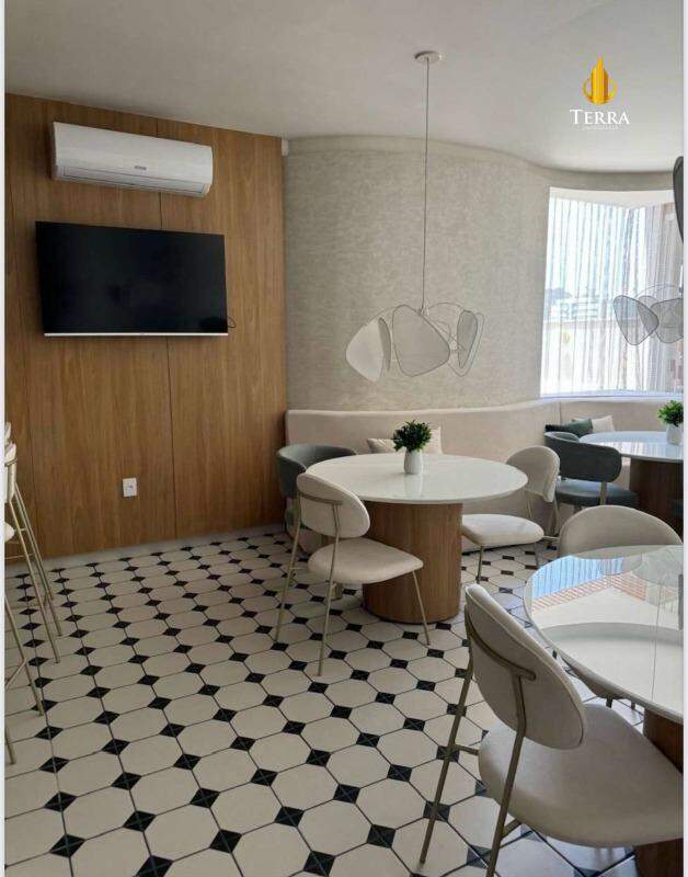 Edifício Brava Unique Apartamento com 3 quartos, Praia Brava: 