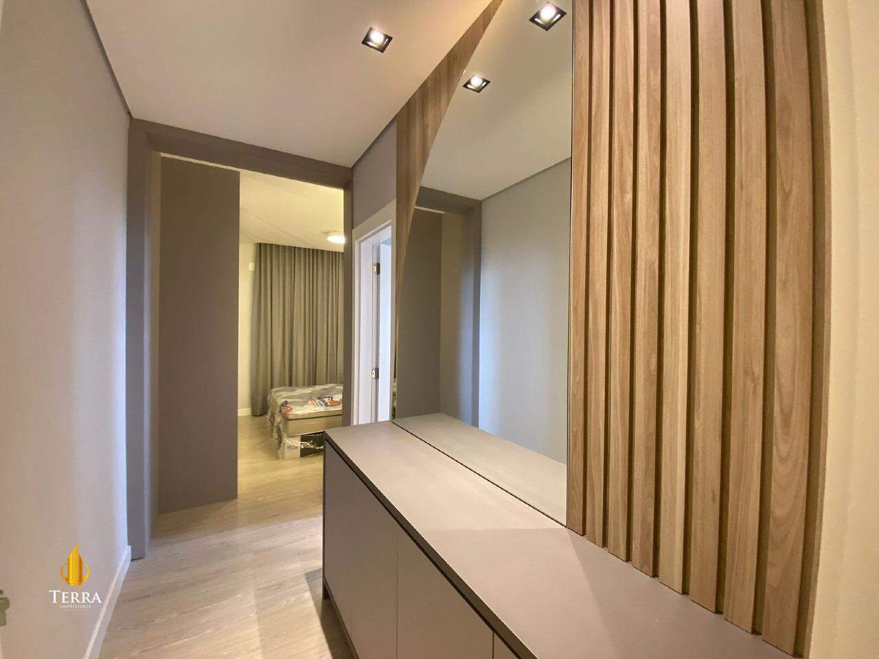 Edifício Costa Esmeralda Apartamento com 3 quartos, Pioneiros: 